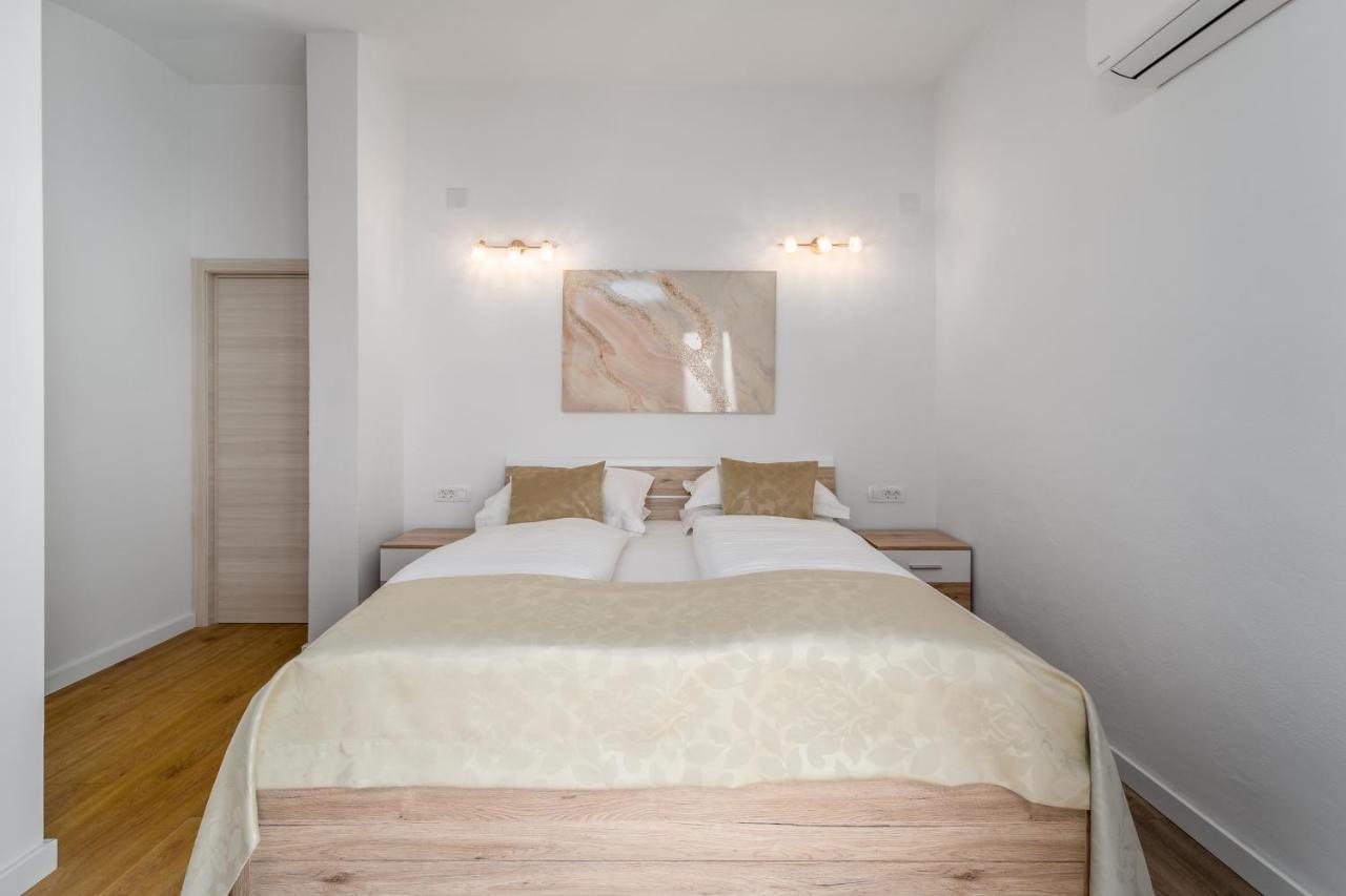 Rooms Vedrana (Adults Only) Ποντστράνα Δωμάτιο φωτογραφία